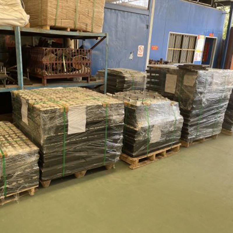 Ceramic composite wear-resistant lining